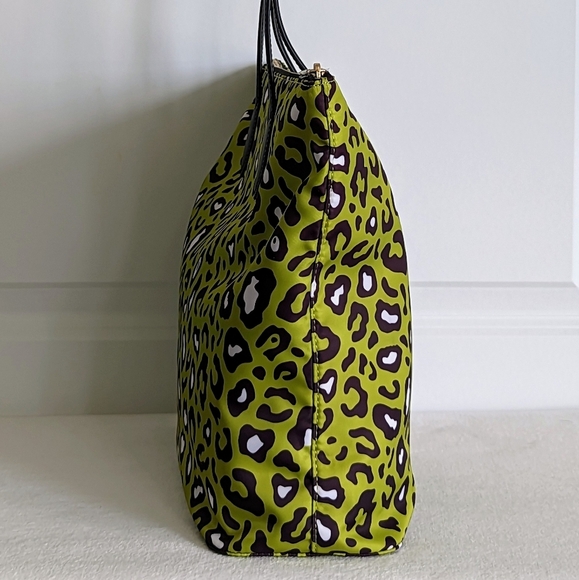 Furla Calipso Tote XL Nylon Leather Top Zip Toni Avocado Green Animal Print NWOT - Picture 6 of 16